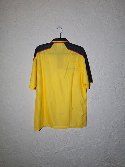 Scotland 1996-1999 away shirt (L)