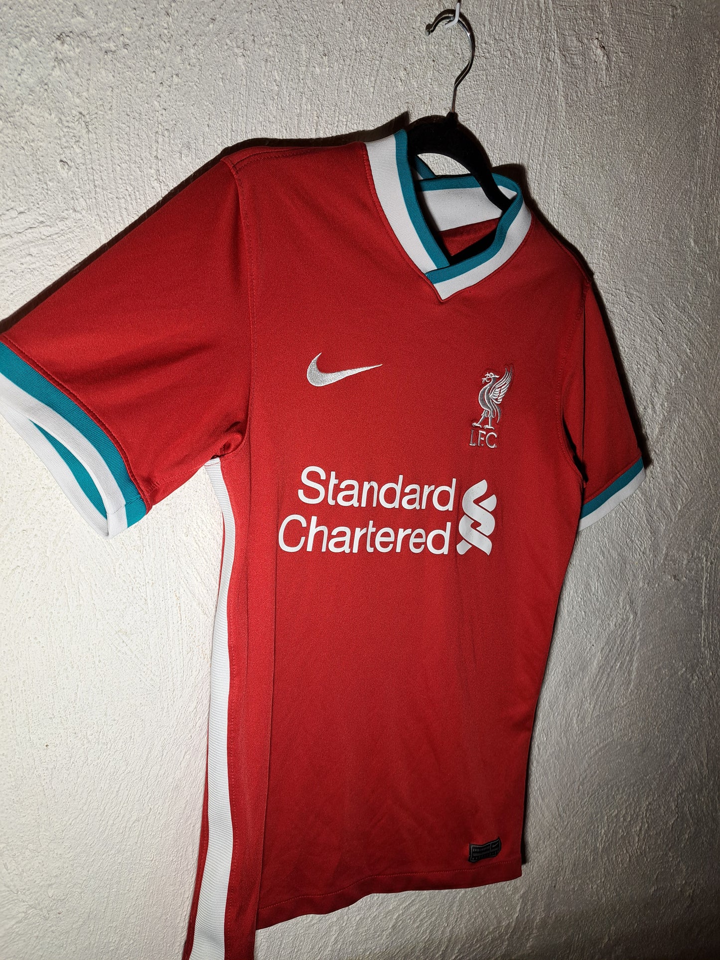Liverpool 2020-2021 home shirt (S)