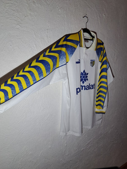 Parma 1995-1997 home shirt (XL)