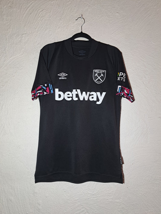 West ham 2022-2023 away shirt (M)