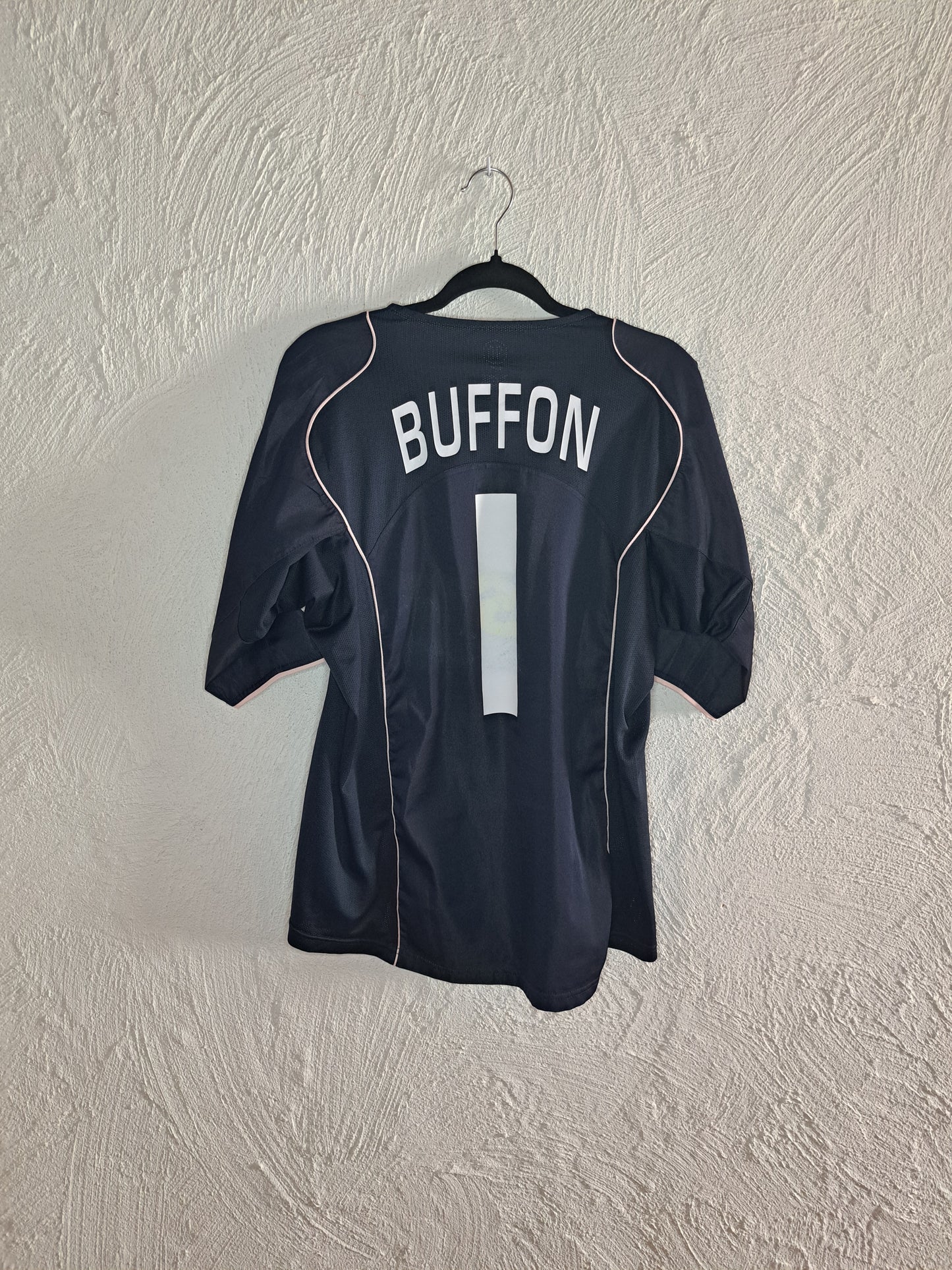 Juventus 2004-2005 away shirt #Buffon (L)