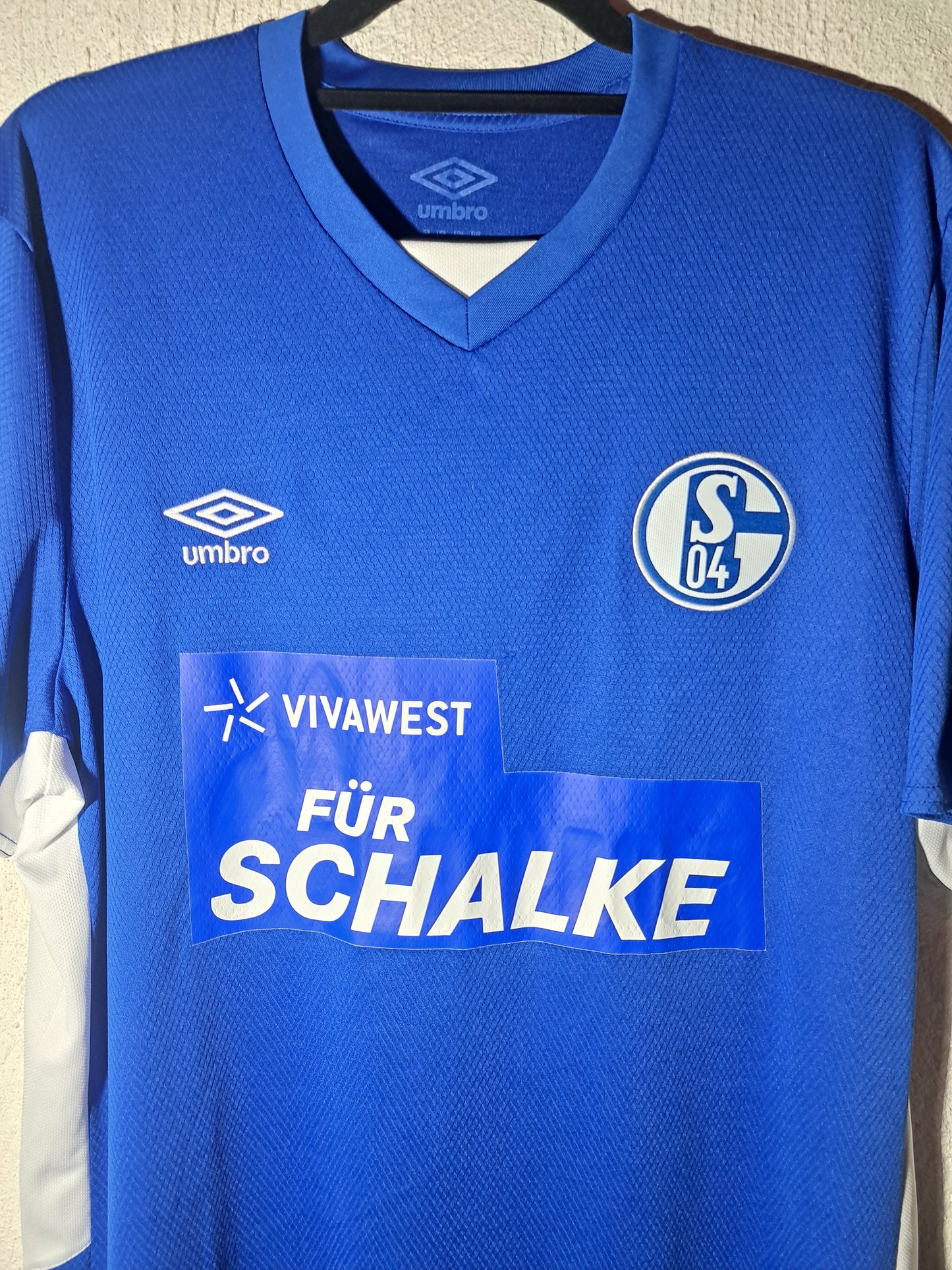 Schalke 2021-2022 home shirt (XL)