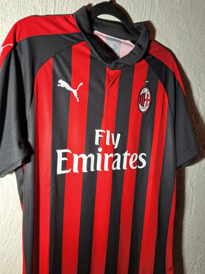 AC Milan 2018-2019 home shirt (L)
