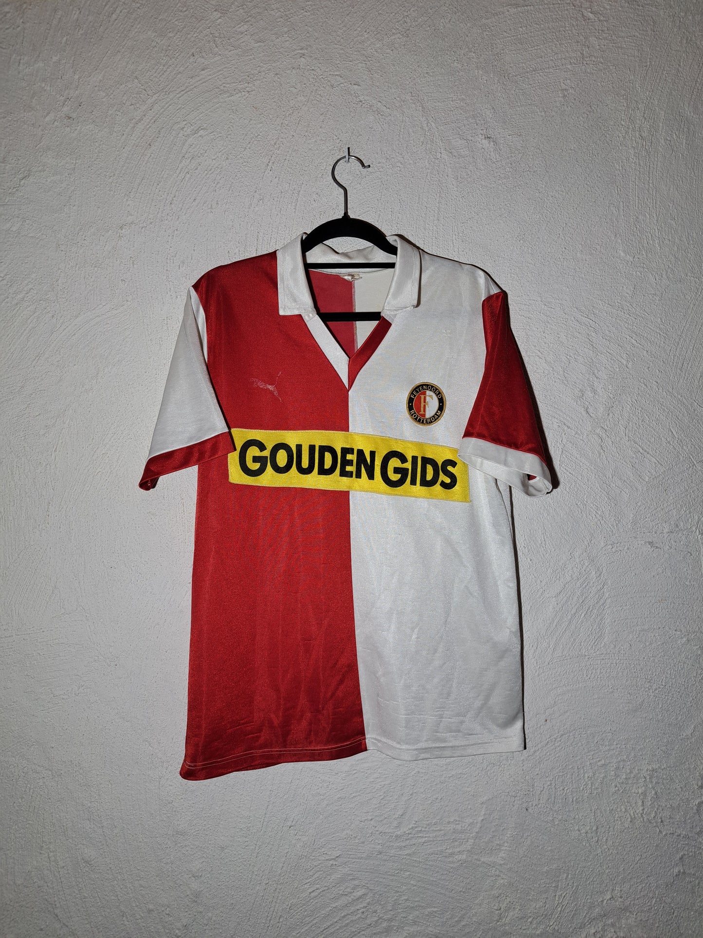 Feyenoord 1983-1984 home shirt (M)